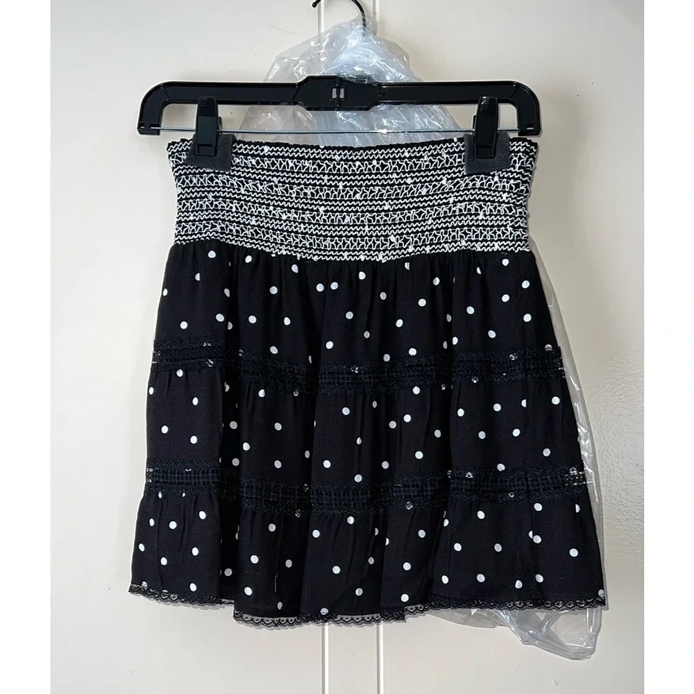 Alice + Olivia Annabeth Polka Dot Black White Lace Trimmed Mini Skirt